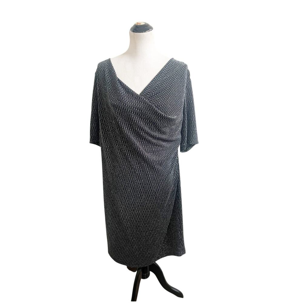 Connected Woman Sparkly Metallic Thread Shift Dress Black Silver Size 18W